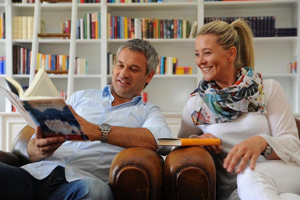 Schlossgut Gross Schwansee Ngoại thất bức ảnh The authors of the book, 2015