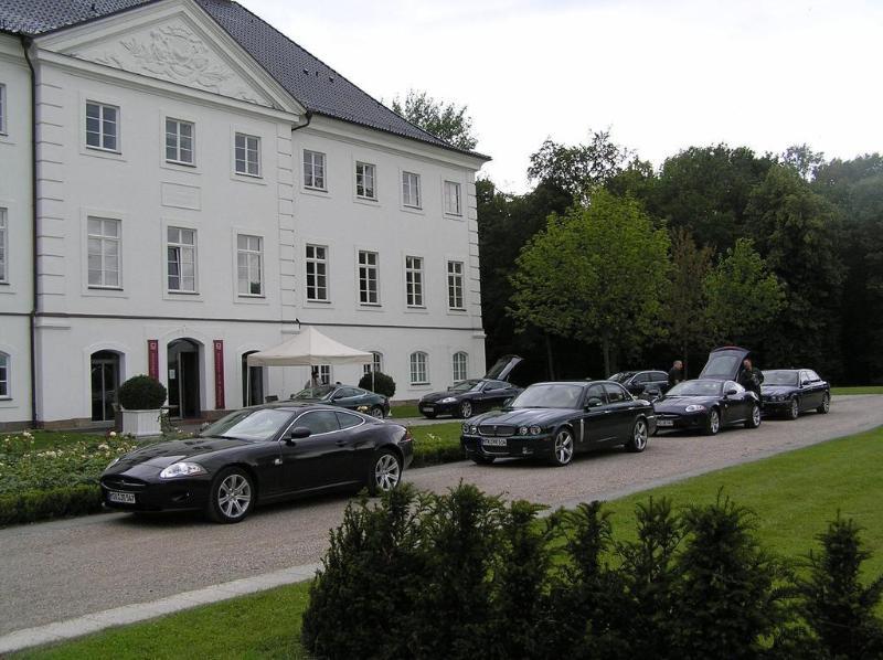 Schlossgut Gross Schwansee Ngoại thất bức ảnh The German ambassador's residence in Warsaw