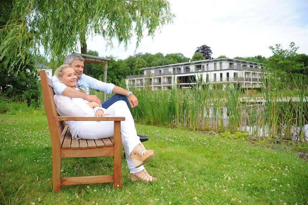 Schlossgut Gross Schwansee Ngoại thất bức ảnh Retirement in Germany
